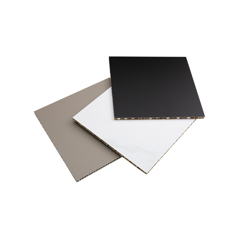 Quels sont les principaux avantages des panneaux sans soudure de 7 mm ?